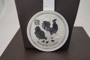 2425-Massief .999 zilveren 8$ Australia Elizabeth II - Year of the Rooster -2017 kopen? Bied vanaf 70!