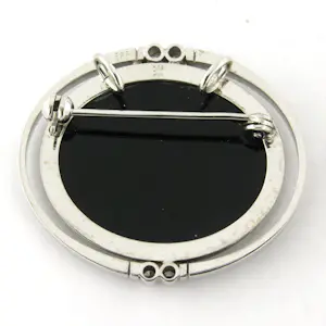 14k wit gouden broche met sardonyx en briljant geslepen diamant tot. 0.15ct kopen? Bied vanaf 760!