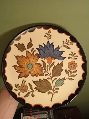 Plateelbakkerij Flora - Bord in uitstekende conditie kaufen? Bieten Sie von 20!