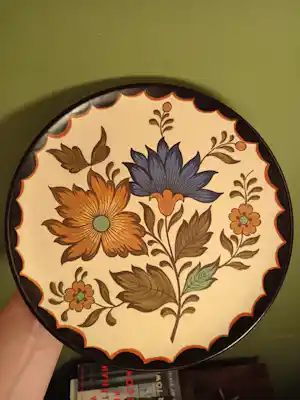 Plateelbakkerij Flora - Bord in uitstekende conditie vendu pour 20€ !