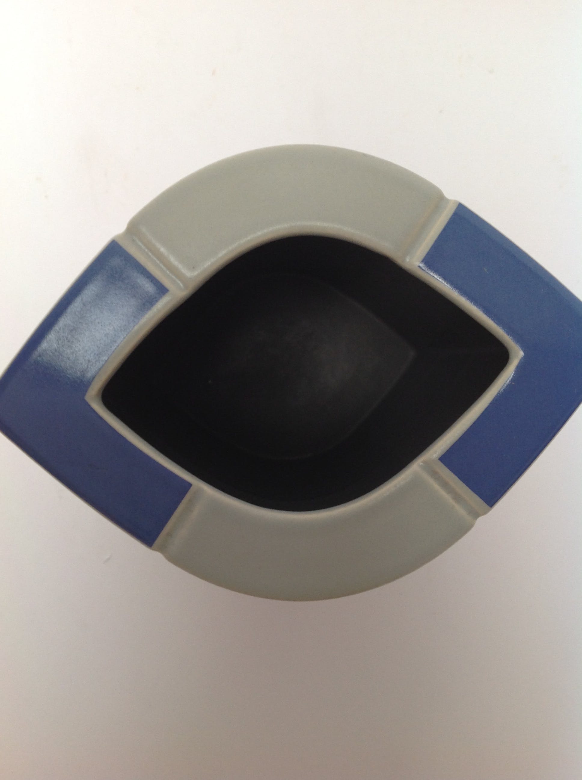 Jan van der Vaart - Schach vaas met blauwe en grijze vakken, Porselein Rosenthal  kopen? Bied vanaf 65!