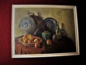 Jan van Deursen - Indrukwekkend (groot) en gevarieerd Stilleven "Appels Flessen op kleed" gesig kopen? Bied vanaf 10!