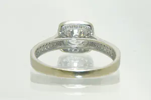 29 - Beneden wettelijk witgoud gehalte 9 karaats ring kopen? Bied vanaf 70!