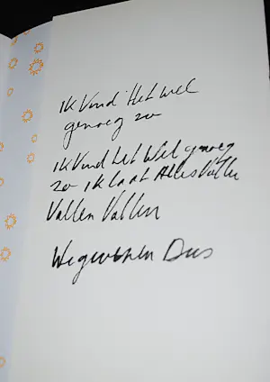 Hannes Kuiper - gesigneerd met een tekening- schaars boek kopen? Bied vanaf 65!