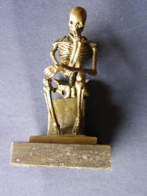 "Naar" de Denker Milo. verkocht voor € 1!