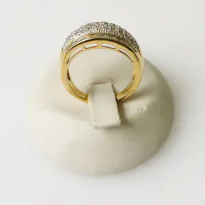 Diamanten ring van 0,85 ct kopen? Bied vanaf 1350!