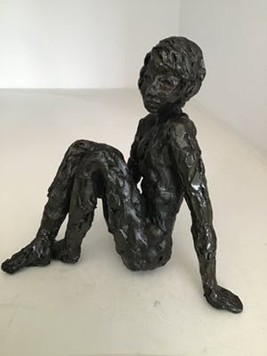 Astrid Veldhuyzen-Koppen - Sculptuur “ In gedachten “ kopen? Bied vanaf 40!