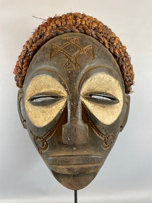 Chokwe - 220267 African mask from the Chokwe - Angola. kopen? Bied vanaf 55!