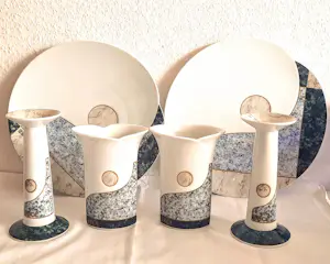 Buy Hutschenreuther - Porzellan Set (6-teilig) 2 Platten 2 Vasen 2 Kerzenständer IG BCE Jubiläum? Bid from 48!