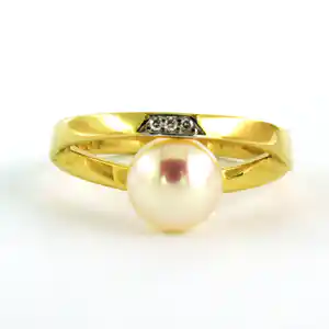 14k geel gouden ring met parel en briljant geslepen diamant 0,03ct - F/G -VS/SI verkocht voor € 185!