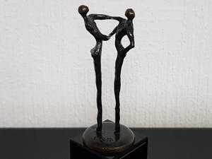 Corry Ammerlaan - Twee Sculpturen - Certificate of Origin kopen? Bied vanaf 1!
