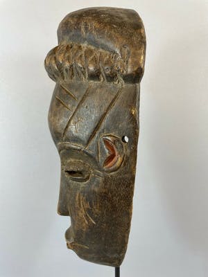 Dan - Old tribal used mask from the Dan people in Liberia. Height; 29 cm. kopen? Bied vanaf 35!
