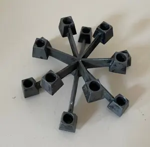 Jens Quistgaard - Brutalistische gietijzeren kandelaar uitgevoerd voor Paro kopen? Bied vanaf 1!