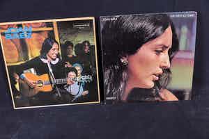 Joan Baez - 2 Albums - Joan Baez + (Dubbel LP )The First 10 Years verkocht voor € 5!