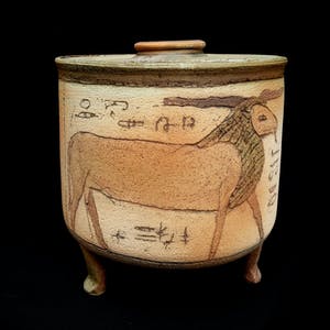 Klaas de Boer - Pot Farao - op 3 poten met losse deksel kopen? Bied vanaf 150!