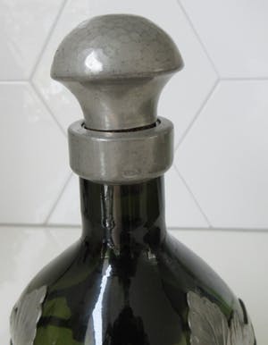 Georg Nilsson - Flesgroene glazen knijpfles/wijnkaraf met tinnen beslag - Gero & Leerdam kopen? Bied vanaf 35!