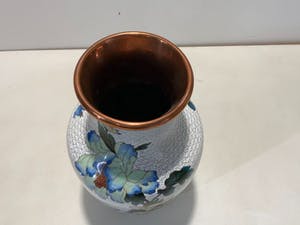Niet of onleesbaar gesigneerd - Cloisonné vaas uit China kopen? Bied vanaf 1!