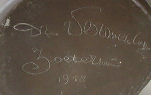 Dries Vermeulen - Grote zeer zeldzame vaas met sgraffito decor van Bizons kopen? Bied vanaf 1!