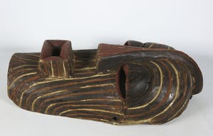 Songye - Houten vrouwelijk Kifwebe masker met wit en rood pigment kopen? Bied vanaf 20!