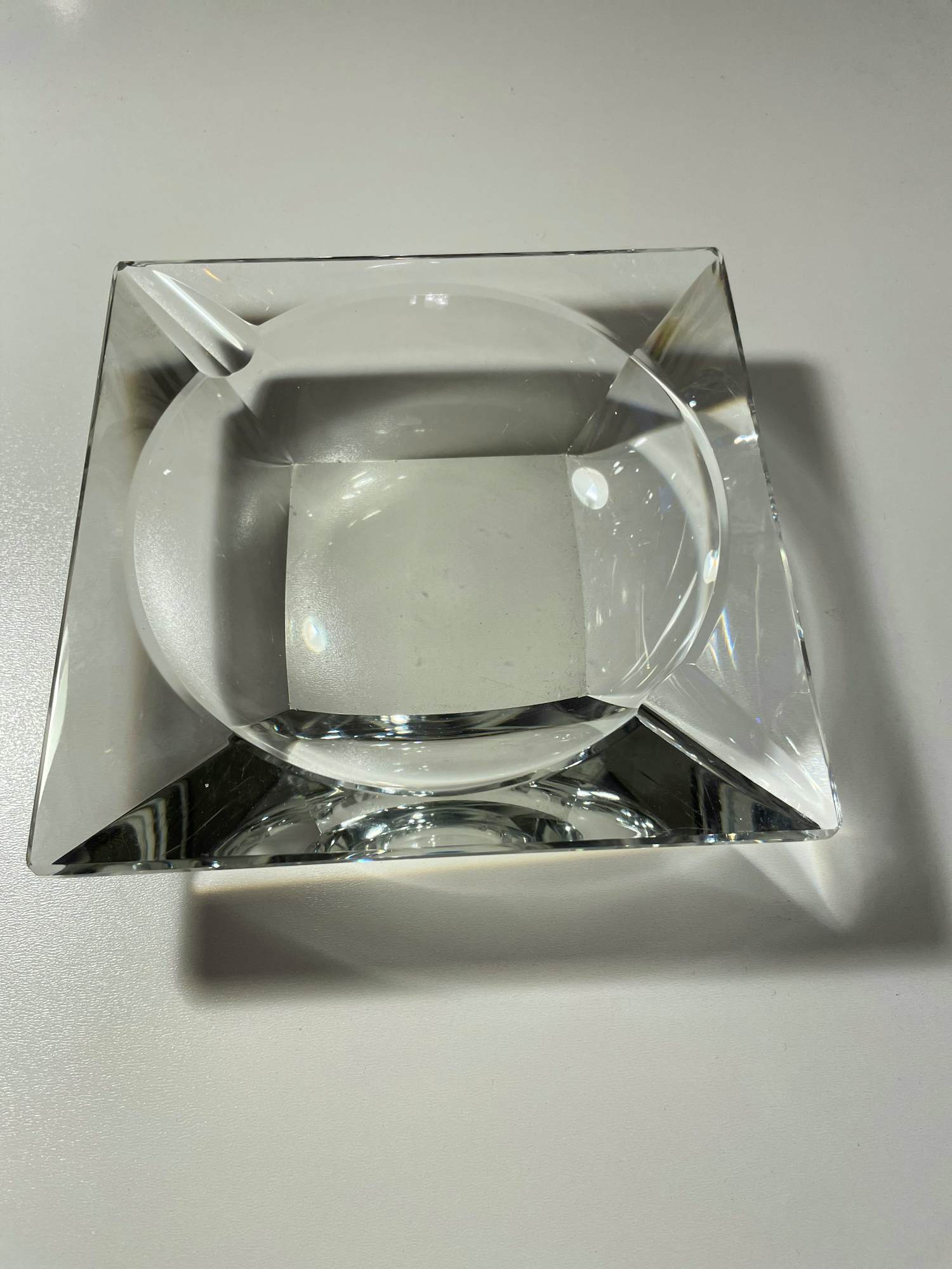 Val-Saint-Lambert - Kristallen asbak - Messancy verkocht voor € 30!