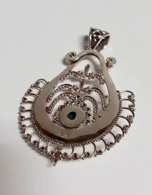 Nieuwe Zilveren hanger met turquoise uit 1985 kopen? Bied vanaf 45!