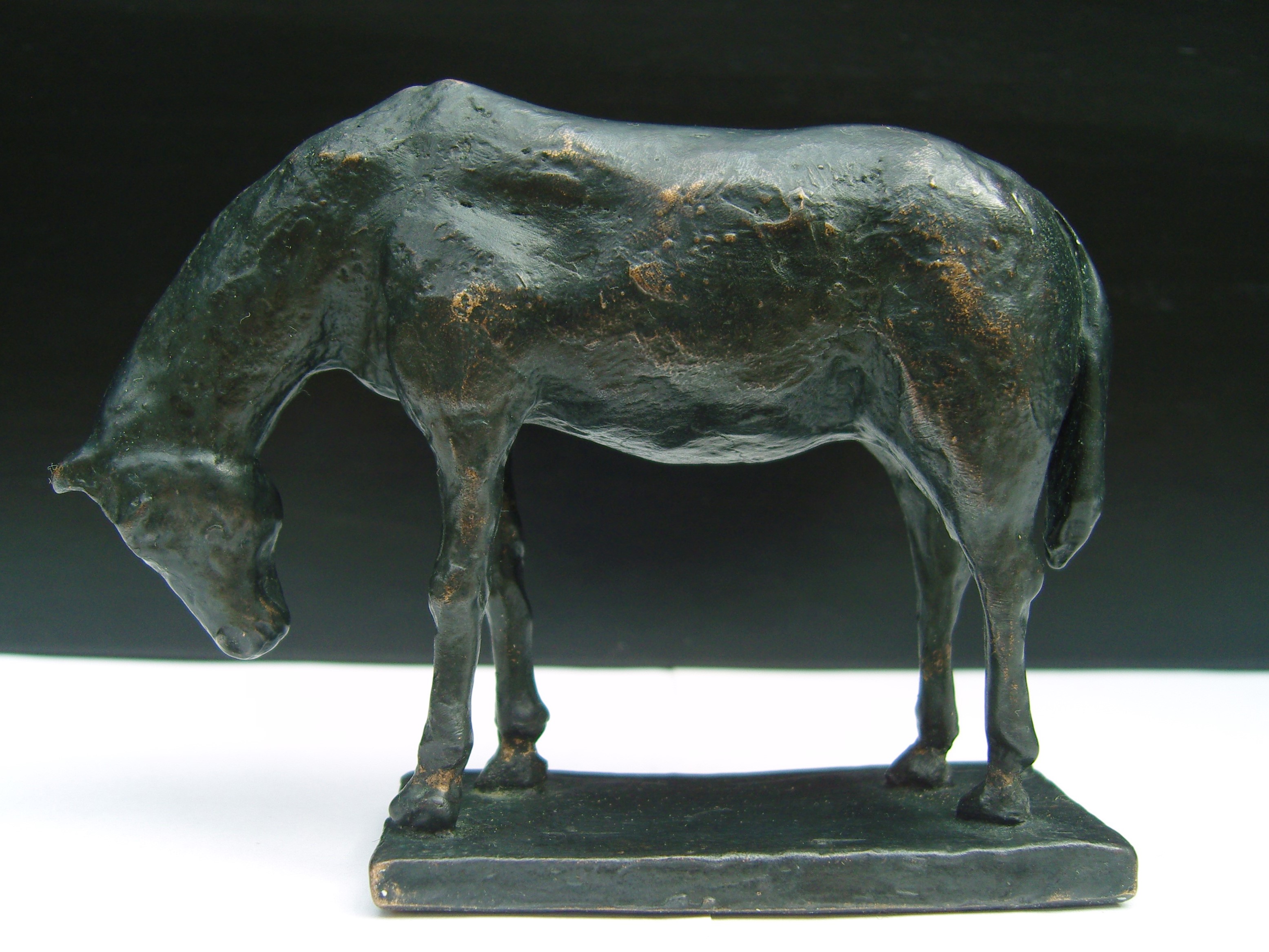 Petronella Wijnekus - Bronzen beeldje van paard verkocht voor € 150!