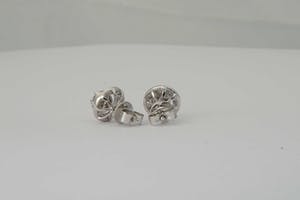 2529- Exclusieve set witgouden oorstekers - ca. 0.40 ct diamant - 18 krt gekeurd kopen? Bied vanaf 220!