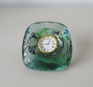 Curiosa - Glazen bureauklokje - Kerry Handcrafted Glass - Ierland kopen? Bied vanaf 1!
