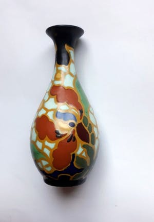 Kunstaardewerkfabriek Regina - Vaasje in mat decor Orchis kopen? Bied vanaf 30!