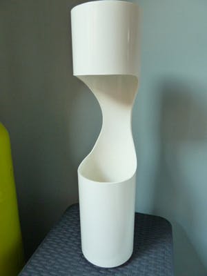 Niet of onleesbaar gesigneerd - Design tafellamp (naar ontwerp vintage jaren ‘70) kopen? Bied vanaf 1!