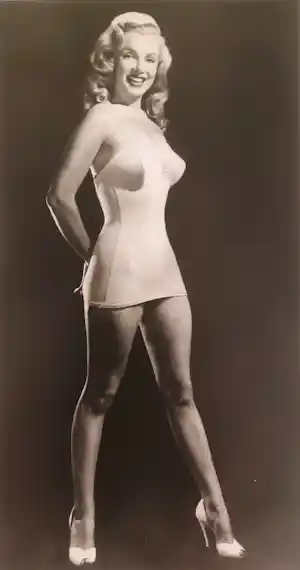 AcheterLászló Willinger - Marilyn Monroe - Pin-up, 1948 - signiert? Enchérissez de 800!