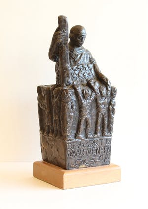 Niel Steenbergen - Bronzen beeld De Marskramer, oorspronkelijk ontwerp 1965 kopen? Bied vanaf 450!