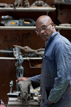 Nelson Carrilho - Curaçao 1953 - GROOT ! Expressionistisch Litho "untitled" gesigneerd kopen? Bied vanaf 10!