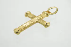 55 - 18 karaat geel gouden kruis hanger kopen? Bied vanaf 260!