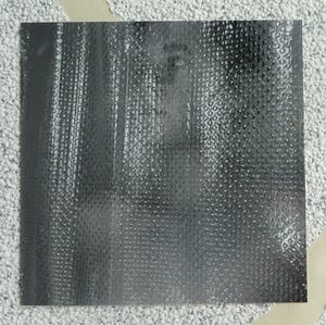 Niet of onleesbaar gesigneerd - Ingelijste gemengde techniek , Fotografie & collage , Portret - 1997 kopen? Bied vanaf 1!