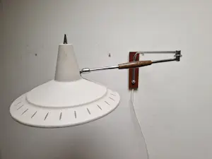 AcheterVan Doorn Lighting - Midcentury muurlamp? Enchérissez de 375!