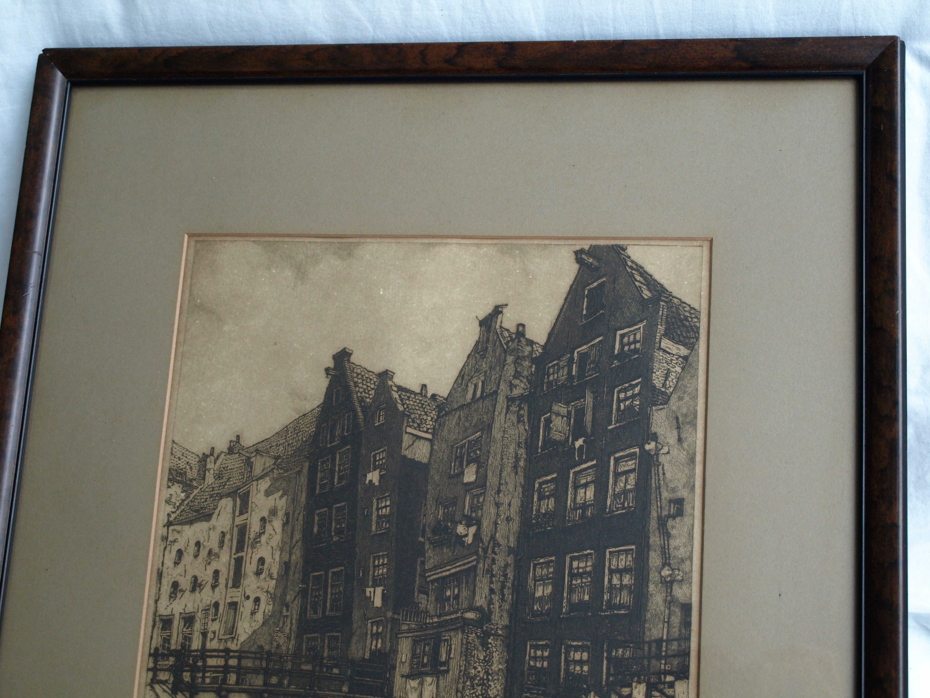 Cornelis Brandenburg - Ets, Oudezijds Achterburgwal, Amsterdam – gesigneerd en ingelijst - 1913 kopen? Bied vanaf 50!