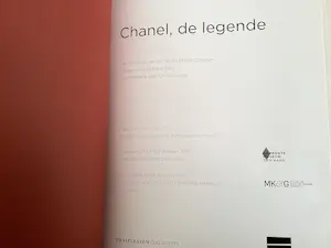 Chanel - De Legende = Draiflessen Collection kopen? Bied vanaf 45!