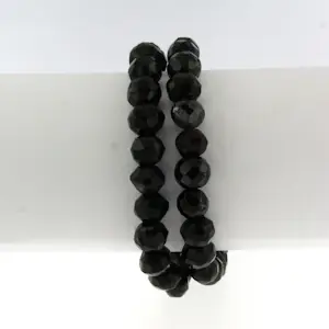 14k gouden slot met granaat aan een twee rijen granaten armband - 44.4 gr kopen? Bied vanaf 450!