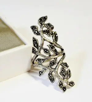 Nieuwe  Vintage handgemaakte Zwitserse marcasiet setting zilveren gotische ring kopen? Bied vanaf 75!