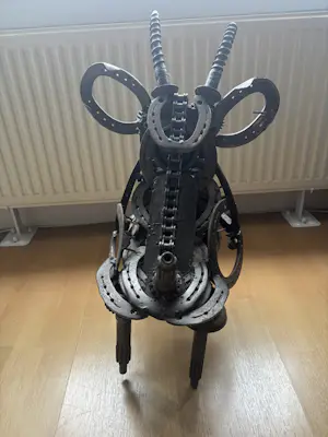 Wim Cerneus - Imposante Ijzere Stier kopen? Bied vanaf 545!