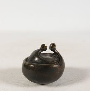 Corry Ammerlaan - , Hans van Tilburg en onbekend - Lot van drie sculpturen kopen? Bied vanaf 50!