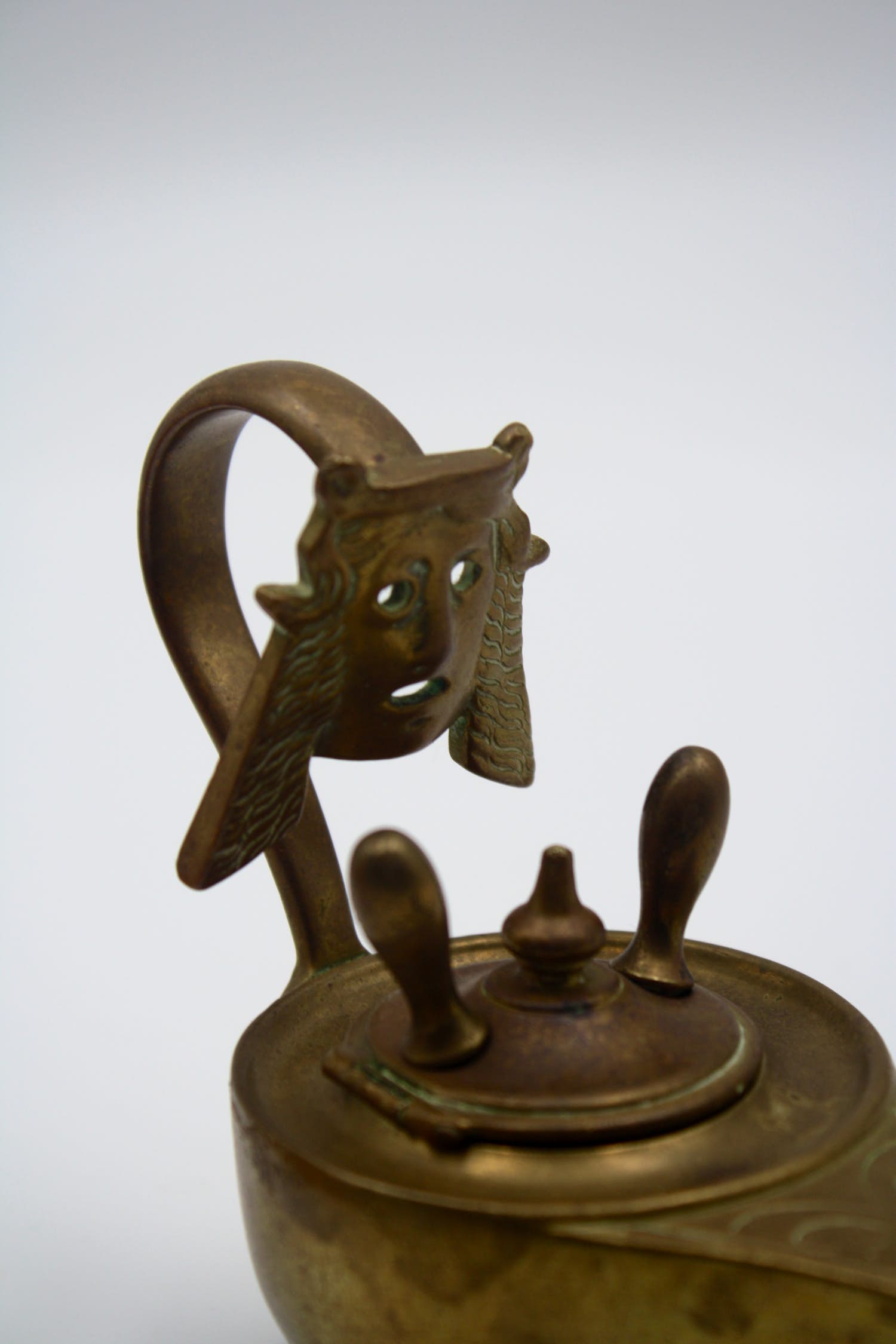 Niet of onleesbaar gesigneerd - Antieke Bronzen Diya Offer Olielamp (20e eeuw kopen? Bied vanaf 1!