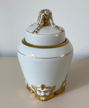 Hutschenreuther - Jugendstil koekjespot - ontwerp Prof. Fritz Klee Kunstabteilung kopen? Bied vanaf 85!