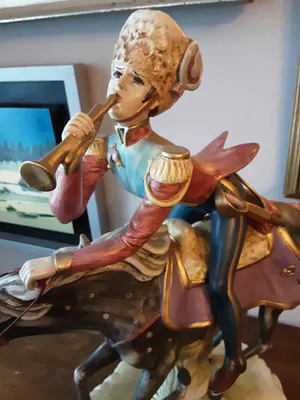 Real Fabbrica Capodimonte - Fraai Groot Beeld van een Trompetter op Paard kopen? Bied vanaf 100!