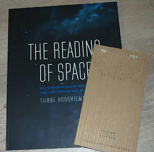 Buy Tjibbe Hooghiemstra - Fotografie (The reading of Space) & 2 gidsen? Bid from 50!