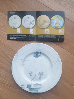 Salvador Dali - Porseleinen bord Villeroy & Boch diameter 21 cm kopen? Bied vanaf 50!