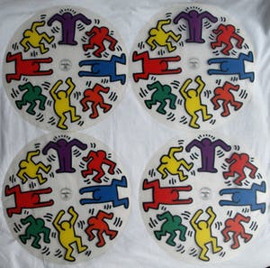 Keith Haring - 4x Placemat – 2002 – doorsnede 33,5 cm kopen? Bied vanaf 10!