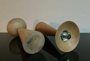 Knut & Marianne Hagberg - TWEE OMKEERBARE WAXINELICHTHOUDERS - KANDELAARS en TWEE HOGE KANDELAARS kopen? Bied vanaf 30!