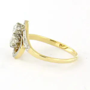 18k bicolour gouden ring met Bolsjewiek en roos geslepen diamanten tot. 0.50ct kopen? Bied vanaf 460!